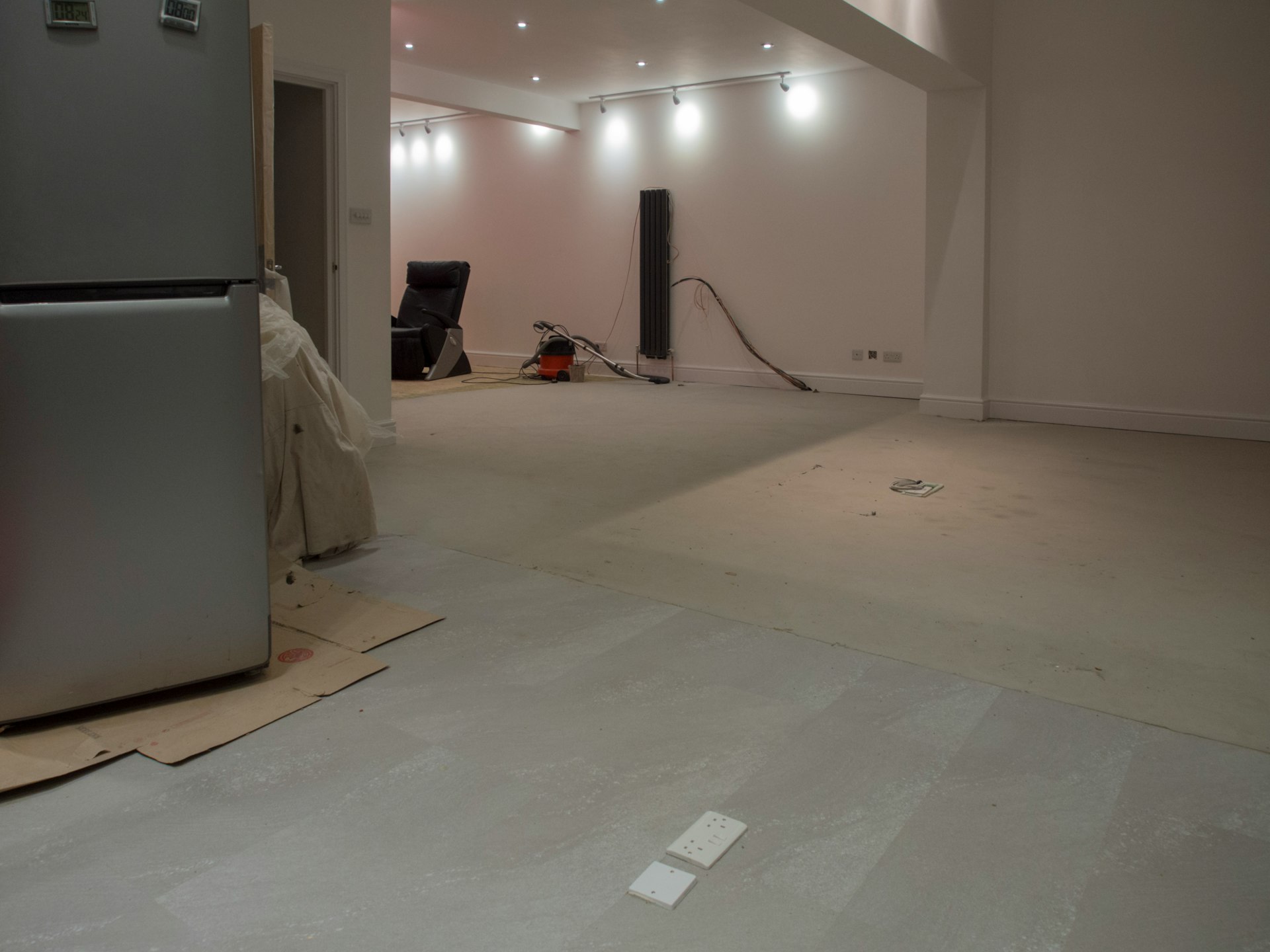 Dubai On-Site Installation & Integration